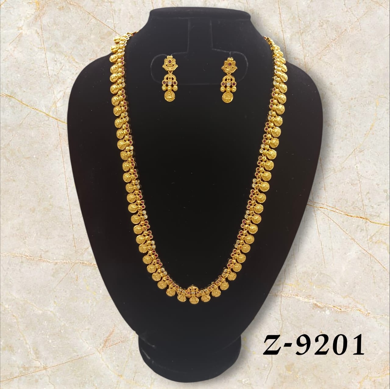 Traditional Lakshmi Coin Necklace Set – Antique Gold Finish (Z-9201)